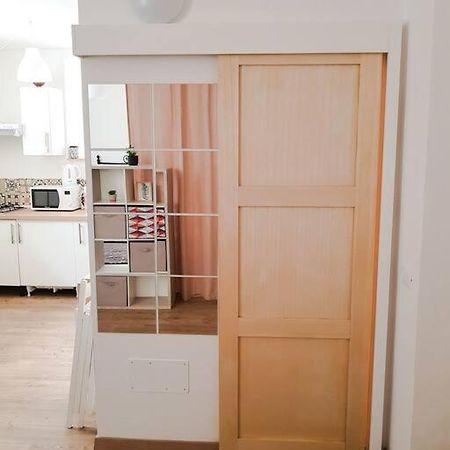 Thekeystudio, Studio Beige Nel Centro, 4 Minuti Dal Mare Bordighera Extérieur photo